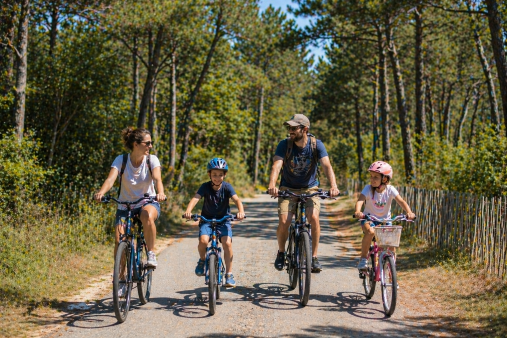 camping famillial Saint Denis Oléron camping vélo Oléron famille